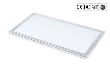 স্কয়ার লিভিংরুমের 27W খুপরিকাটা সিলিং লাইট 300x600 DLC ETL TUV তালিকাভুক্ত LED