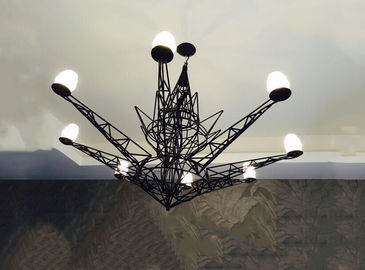 আইফেল টাওয়ার বিশাল আধুনিক Chandeliers হোটেল Chandeliers আলোর 40 ওয়াট কালো গ্লাস ঝাড়বাতি