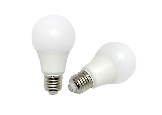 আবাসিক 550LM SMD2835 7W E27 Dimmable নেতৃত্বাধীন ঝাড়বাতি লাইট বাল্ব 50Hz / 60Hz