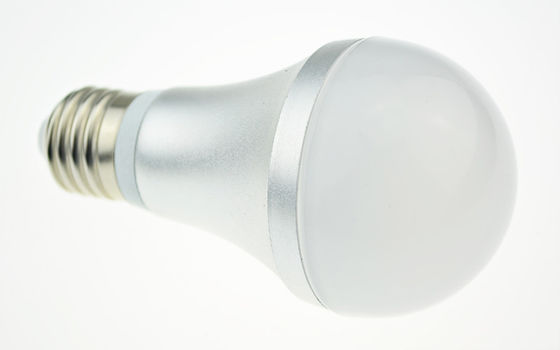 জলরোধী IP65 SMD ও 5 ওয়াট LED গ্লোব বাল্ব Dimmable E26 LED হাল্কা কন্দ 120 ভোল্ট