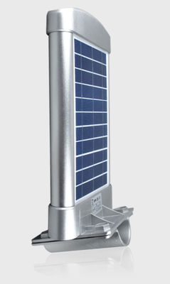 উচ্চ হাল্কা 50W বিশুদ্ধ হোয়াইট IP66 খালেদা অল-ইন ওয়ান সৌর LED স্ট্রিট লাইট