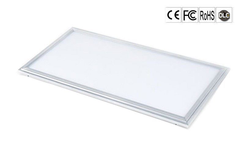 স্কয়ার লিভিংরুমের 27W খুপরিকাটা সিলিং লাইট 300x600 DLC ETL TUV তালিকাভুক্ত LED